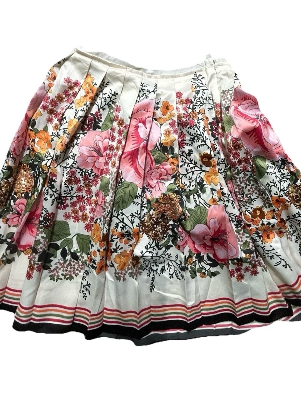 Women’s Old Navy Floral Pleated Skirt Size Medium